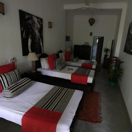 Plantation Villa Kalutara Esterno foto