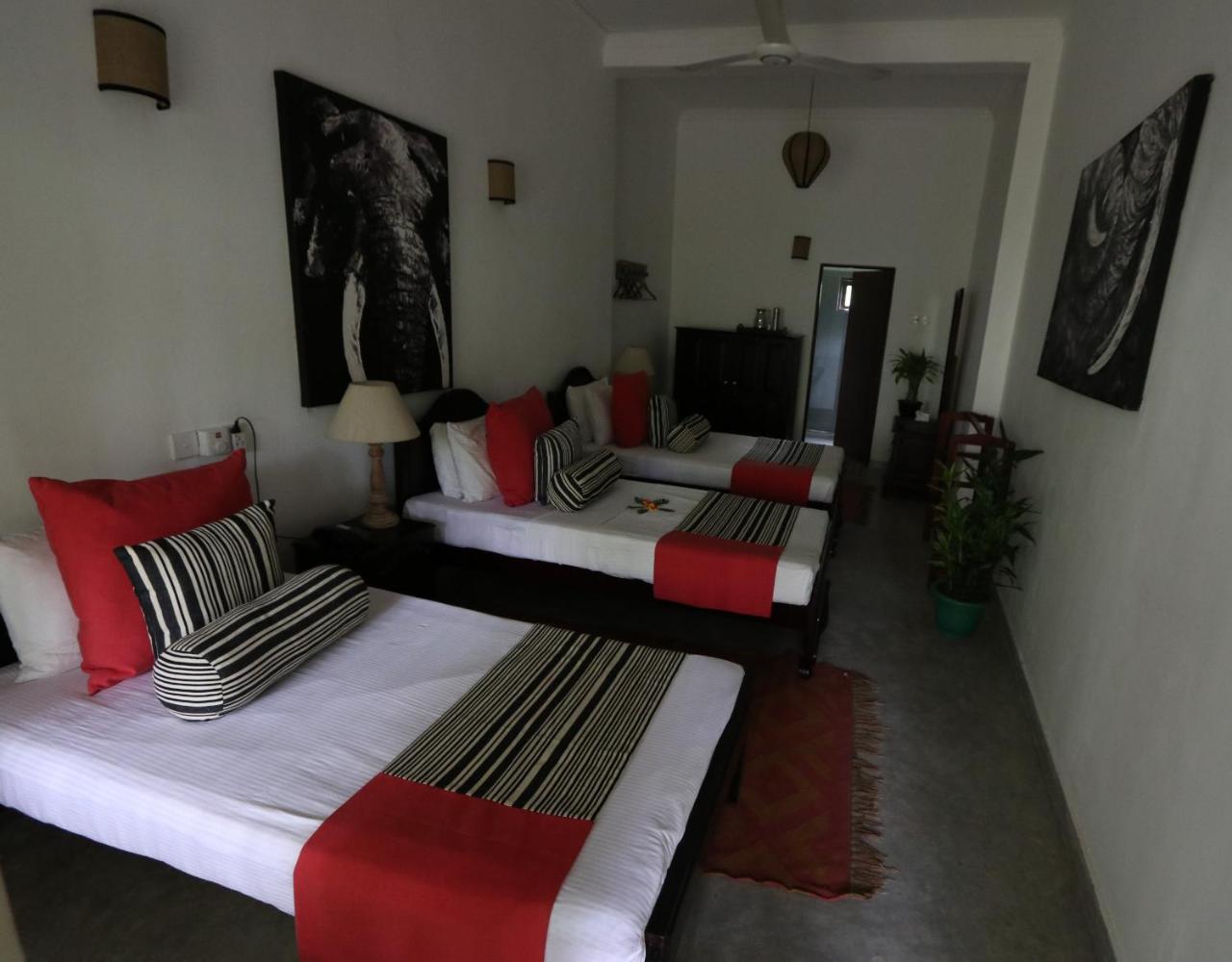 Plantation Villa Kalutara Esterno foto