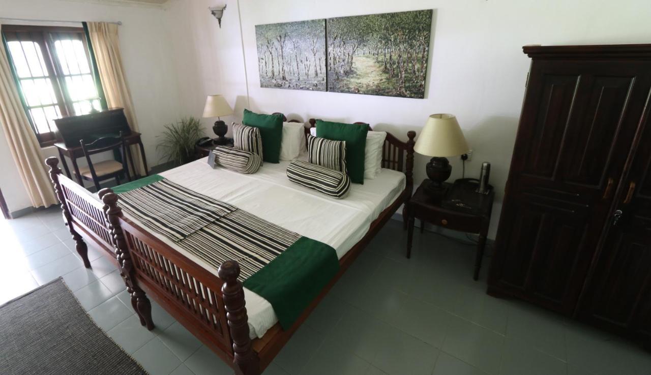 Plantation Villa Kalutara Esterno foto