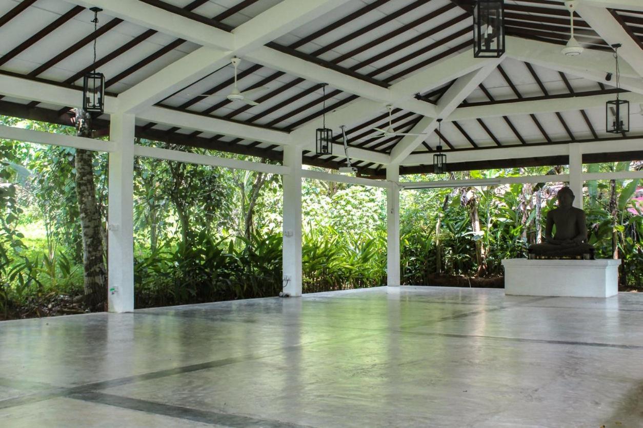 Plantation Villa Kalutara Esterno foto